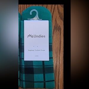 ☘️Green Buffalo Plaid Crew Supima Cotton Socks